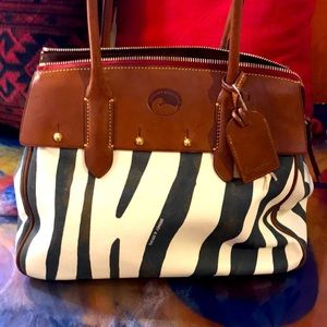 Dooney & Bourke